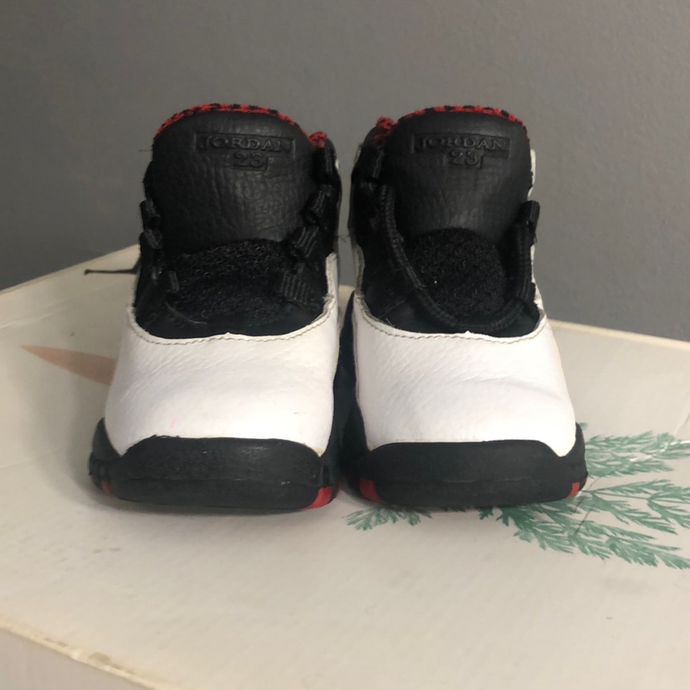 Jordan 10 Chicago bulls retros boys toddler size 5.5 C